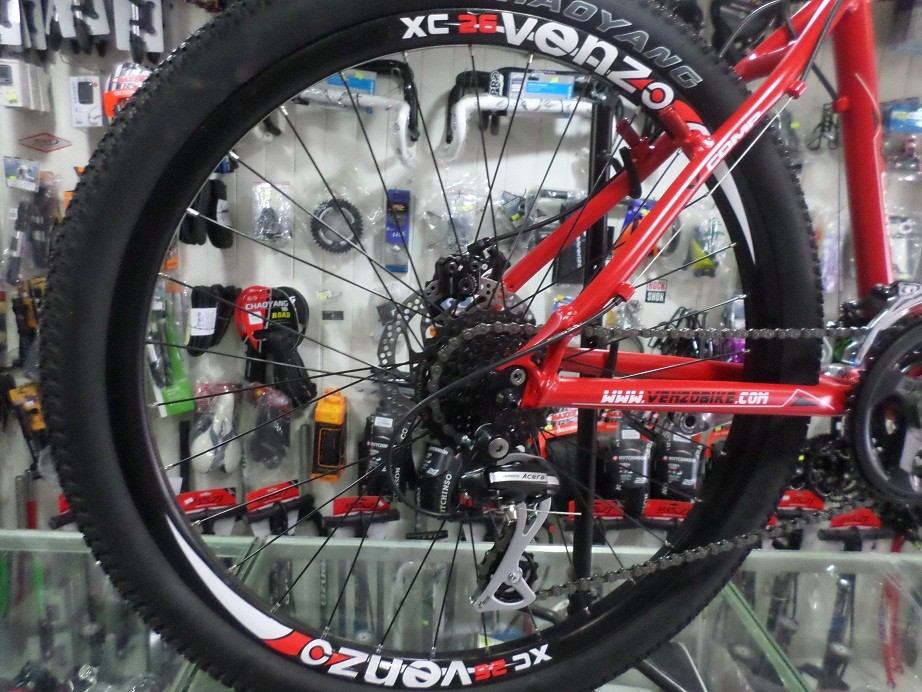 bicicleta-mtb-venzo-v-comp-evo-rod-26-24-vel-disco-683801-MLA20414554112_092015-F.jpg