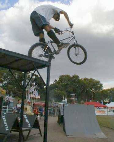 Drop con cruce de manubrio