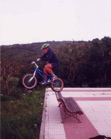 yo en un banco