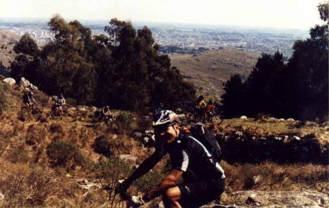 Por las Sierras de Tandil - 2003