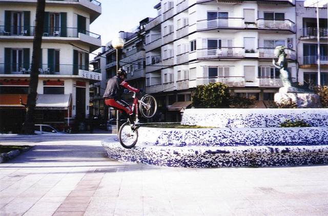 En sitges haciendo trial
