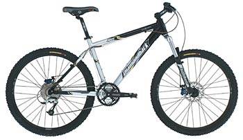 una DIAMONDBACK excelente