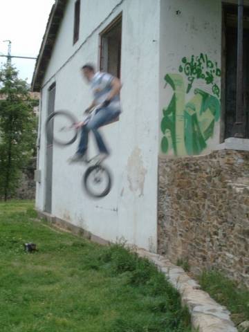 salto 2.89 metros