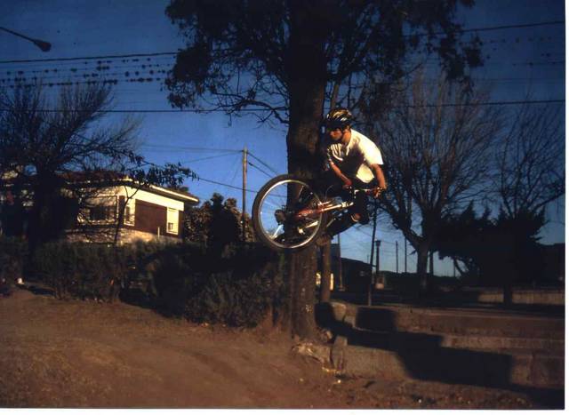 trial en la falda