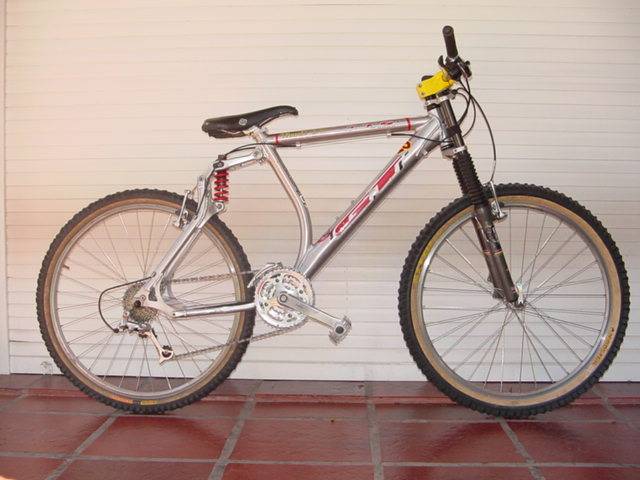 VENDO EL CUADRO URGENTE.INTERESADOS DEJAR MAIL ACÁ.