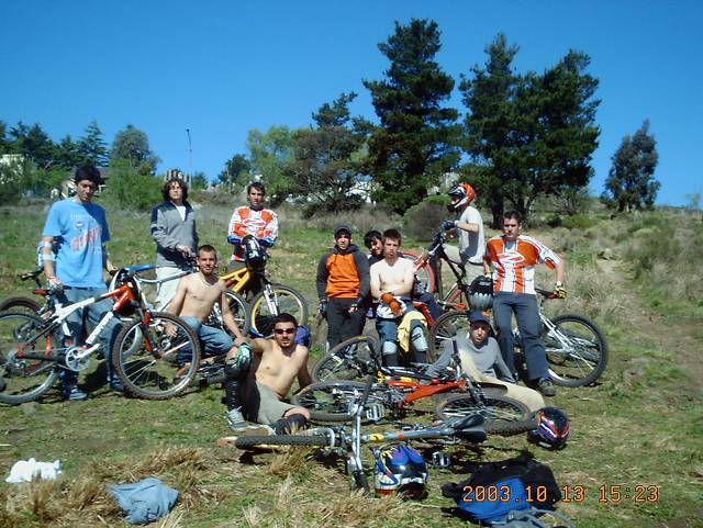 Parte del Staff B.A.D. y DH Punk tandil