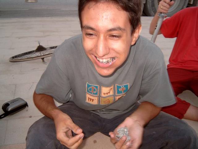 arreglando un pinchazo