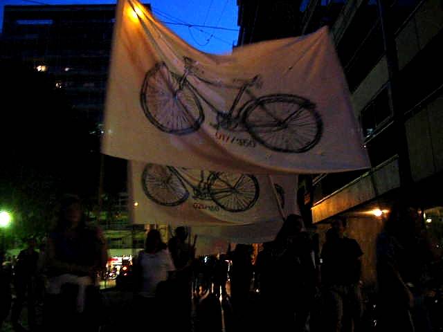 la marcha de los ausentes