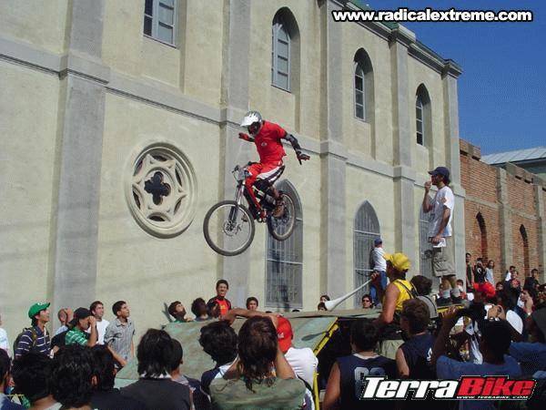 esto es vca 2004 chile