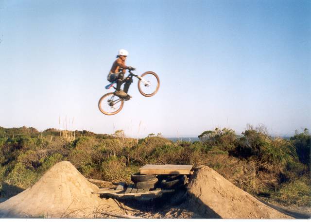 DIRT MAR DEL PLATA ,,FARO