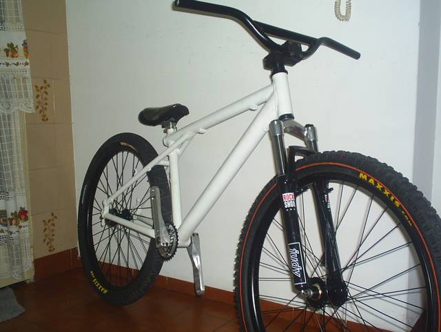 mi street bike
