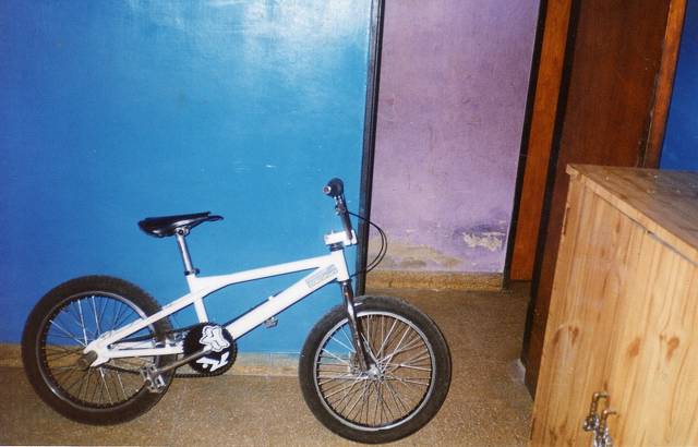  LA TUNDRA BIKES