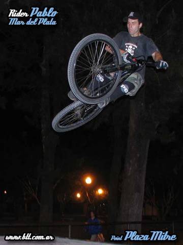 el evil en el aire