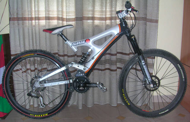 max1one