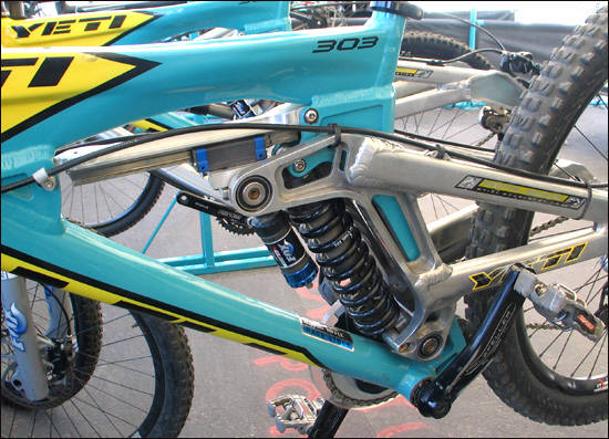 eL CORAZON DE LA  Yeti 303DH