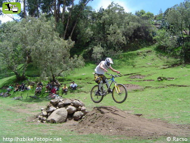 sacando las manos