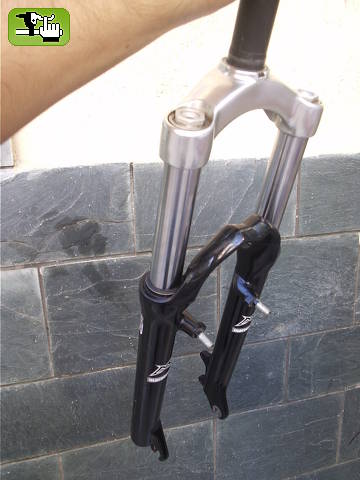 Fourche Suspension Marzocchi Marathon Race 2006 - 26", 80mm, Neuve