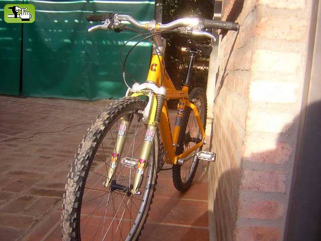 Vendo CANNONDALE M400, CUADRO 14"