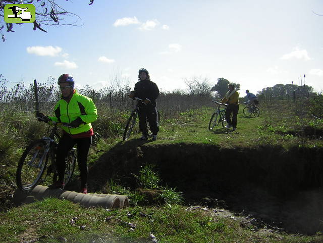 COLINAS DE OTAMENDI (Bici + caminata guiada en Reserva Natural).