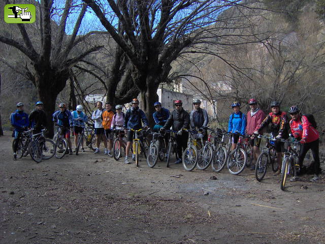 grupo sendero rio cuarto y amigos de berrotaran en el aspero