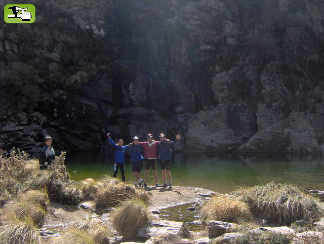 salto del tigre, amigos del grupo sendero