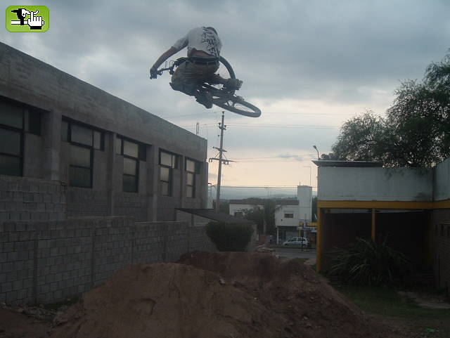 DIRT VILLA CARLOS PAZ