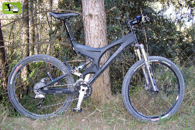 Les Muestro mi bicicletita así ahora saben quien soy