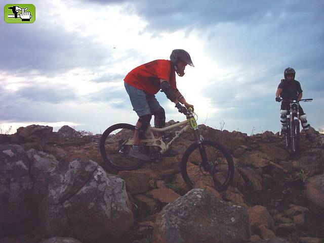 TANDIL DH