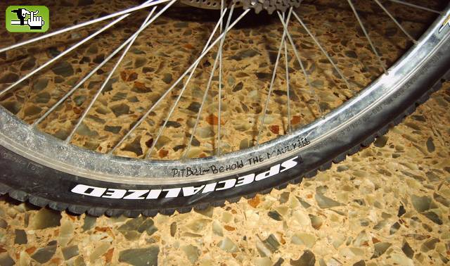 la specialized trabajando
