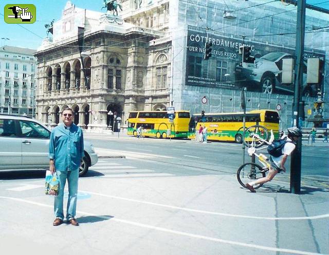 tenia hambre y comio farola