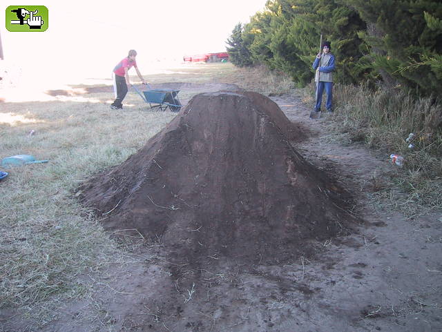 Dirt! en la pista terminandolo
