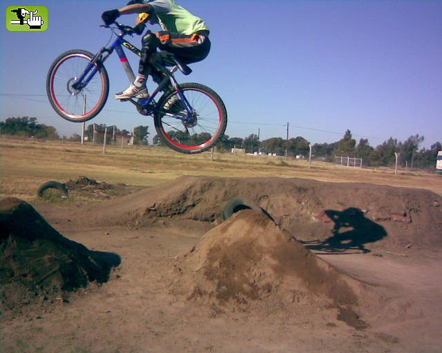 3º dirt saltando