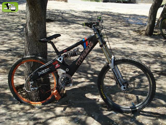 Trek DH