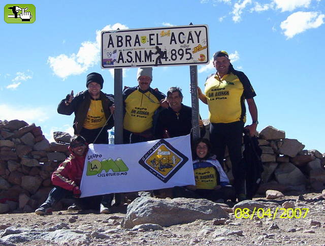 BUSCANDO A LUIS DEL GRUPO LA LOMA