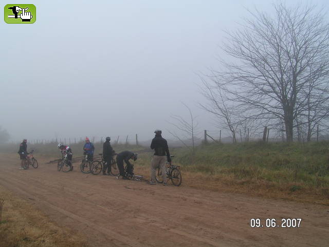 .rumbo a Ezeiza con niebla