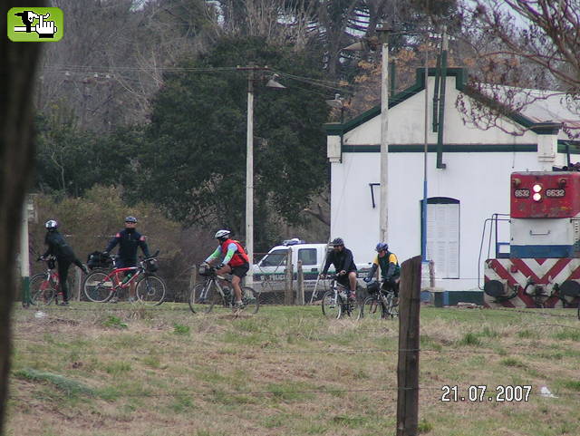 Los Megas llegando a Olivera
