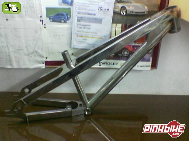 Buscando en pinkbike.........