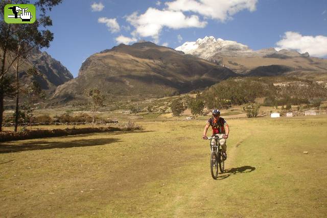 Pedaleando por Huaraz - PERU