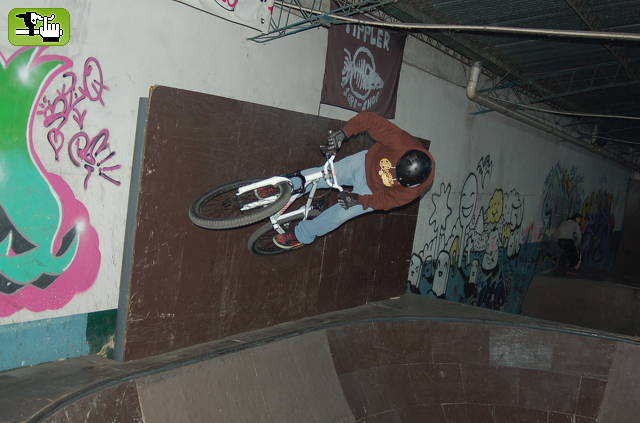 Wall ride