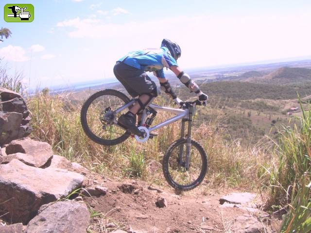 Un poco de downhill con mis amigos