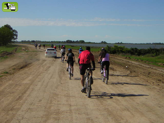 VUELTA A LA LAGUNA DE CHASCOMUS con Bike&Trek