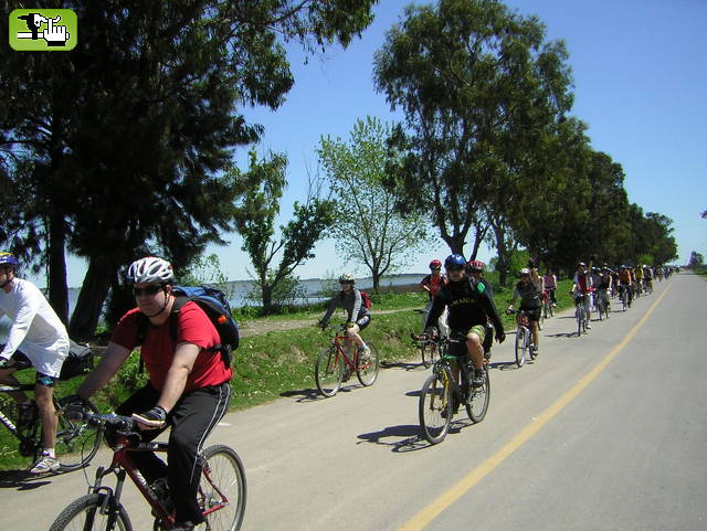VUELTA A LA LAGUNA DE CHASCOMUS con Bike&Trek