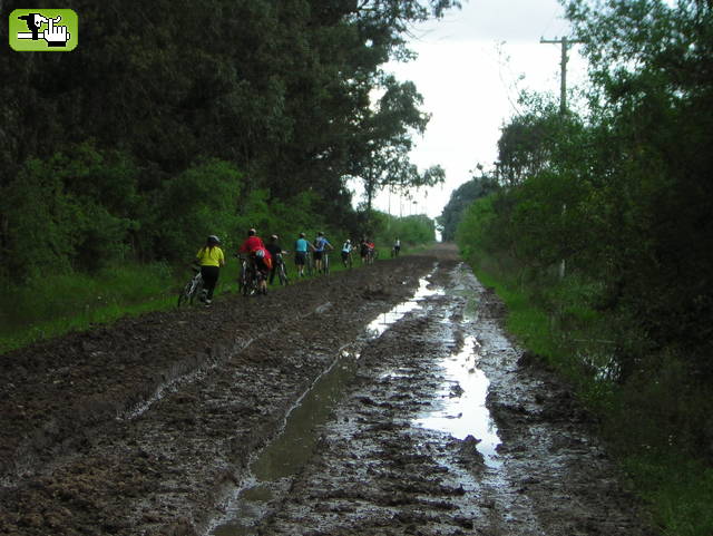 VUELTA DE CAPILLA CON BARRO con bike&Trek 15/10/07