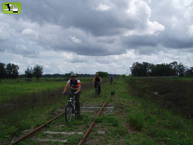 locos del pedal - explorer ( Lujan,carlos keen,Ruiz,Torres,parada Robles,Capilla del Señor.