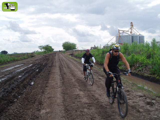 locos del pedal - explorer ( Lujan,carlos keen,Ruiz,Torres,parada Robles,Capilla del Señor.