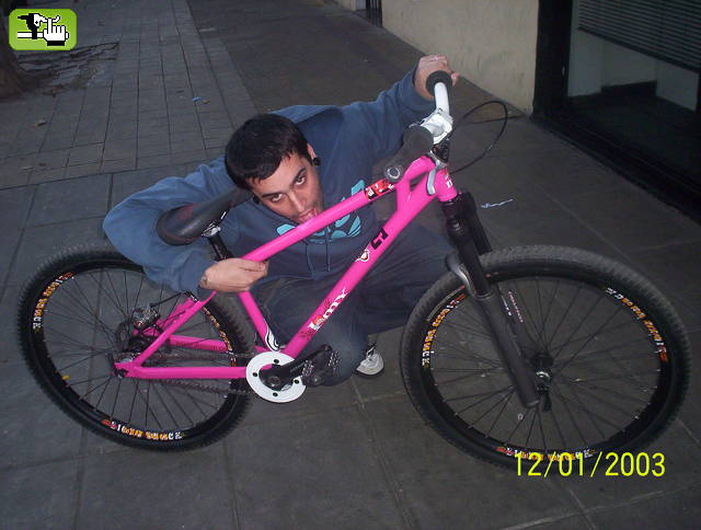 dirt street 4x