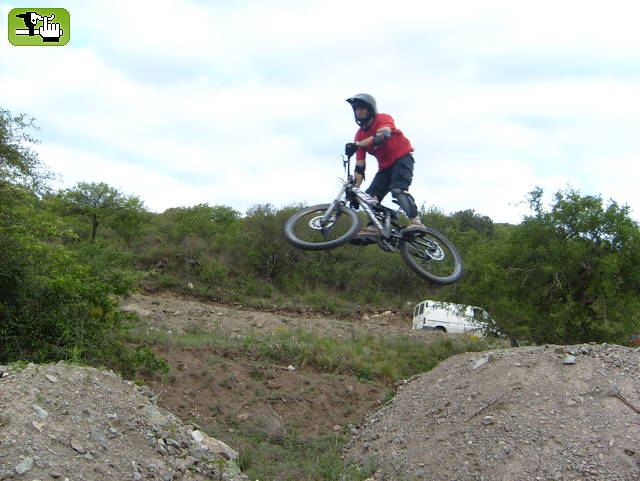 DH C.Paz
