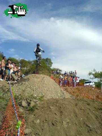 CARLOS PAZ
