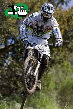 FABIAN BAREL PASA AL SUBARU/MONDRAKER