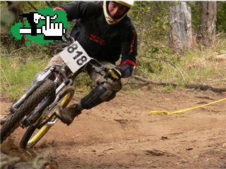Carrera DH en El Bolson.